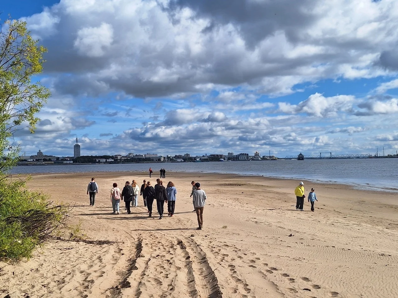 Группа на сапах